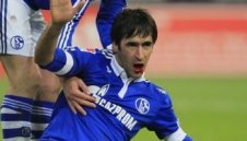 Ювентус връща Хунтелаар в Серия "А"