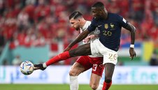 Интер измъква без пари национал на Франция