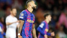 Бенфика удържа Барса! Каталунците на крачка от отпадане от ШЛ