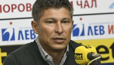 Всичко е ясно: Балъков стяга щаба за националния 
