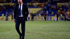 Перес недоволен, поиска обяснение от Зидан