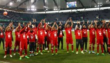 ОБЗОР: Байерн стана шампион в 31-ия кръг + ГАЛЕРИЯ