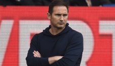 Евертън уреди нападател, още няма оферта за Гордън от Челси