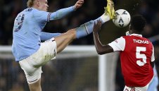 Жега на "Емиратс": Арсенал губи "граната"