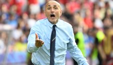 Ариго Саки защити Спалети