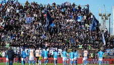 Наполи празнува титлата по вода