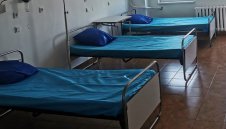 Над 3100 души са в болница с коронавирус, 7,43% са новите случаи