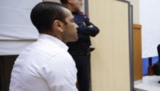 Алвеш намери 1 млн. евро и излиза от затвора