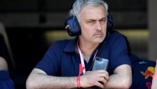 Моуриньо краде титуляр на Челси до дни