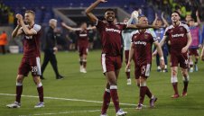 Уест Хем разби Лион и е на 1/2-финал 