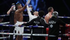 Джошуа в атака: Фюри няма шанс срещу мен