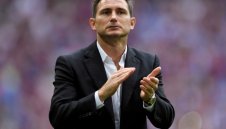 Момчето се завръща: Франк Лампард се доближи до Челси