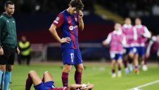 Бивш на Челси иска да бяга от Барса