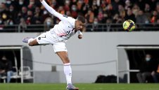 Мбапе смята да финтира Реал Мадрид?