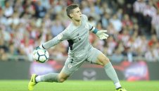 Вратарят на Билбао не иска да чуе за Реал, засега