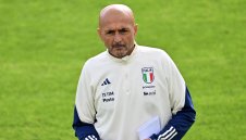 Италия не е обречена на „Уембли“! Спалети вярва в своя тим