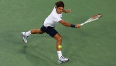 Федерер с рутинна победа на старта в Синсинати