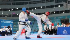 12-ти медал за таекуондистите в Астата 