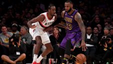 ЛеБрон изпревари и легендата Чембърлейн