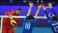 Русия ни смаза на волейбол - 3:0 гейма
