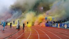 Сектор "Б": Сватбата да не идва отново с брадвата