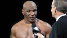 Страшилището Майк Тайсън също си има любим боксьор + ВИДЕО