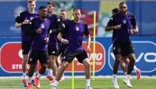 Германски национал избра Дортмунд пред Леверкузен