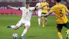 Белгия изостана, но след това обърна Уелс с 3:1