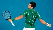 Джокович размаза Федерер и е на финал на Australian Open + СНИМКИ