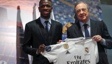 Винисиус: Можех да избирам между големи клубове и избрах най-големия