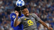 Юнайтед впери поглед в бразилски бранител на Порто