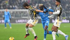 Осимен не тренира с Наполи 