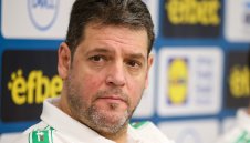 Пламен Константинов носи нова победа на своя Локомотив