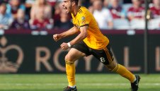 Задава се здрава битка между Юнайтед и Сити за "вълка" Рубен Невеш