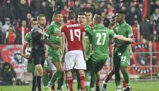 ЦСКА изпусна три гола срещу Лудогорец. Съдията ли е виновен? 