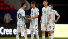 Аржентина пречупи и Парагвай на Копа Америка