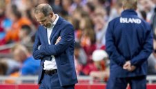 Дани Блинд: Инди закопа отбора! 