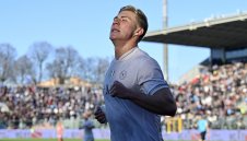 Хойлунд мушна два и Наполи е втори
