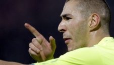Бензема: Искам да играя в Реал