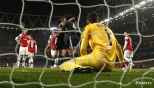 Байерн сломи Арсенал насред Лондон