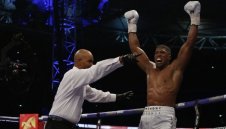 Джошуа: Щастлив съм, победих легендата Кличко + ГАЛЕРИЯ