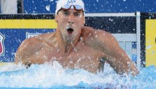 Класата си е класа - пиянката Фелпс по-бърз от световния шампион