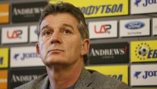 Емил Костадинов: Тотален рестарт и подмладяване