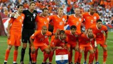 Холандците дариха средства за спортен комплекс