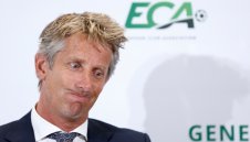 Ван дер Сар отряза Манчестър Юнайтед