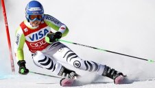 Вики Ребенсбург води след първия манш на гигантския слалом в Марибор