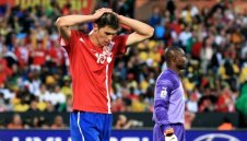 Гана изненада Сърбия с късна дузпа