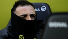 Пако иска във Валенсия, но трансферът зависи от Барса