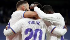 Уникално шоу: Реал Мадрид чукна Барса с 3:2 и е на финал