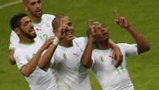 Алжирците се отказаха от премиите си